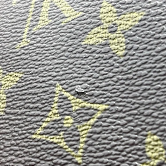 Authentic Louis Vuitton LV Keepall 50! - Picture 14 of 16